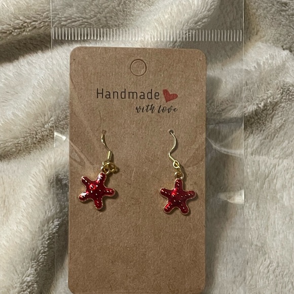 Star Fish earrings on 925 hypo allergenic sterling silver gold tone hooks - Picture 2 of 3